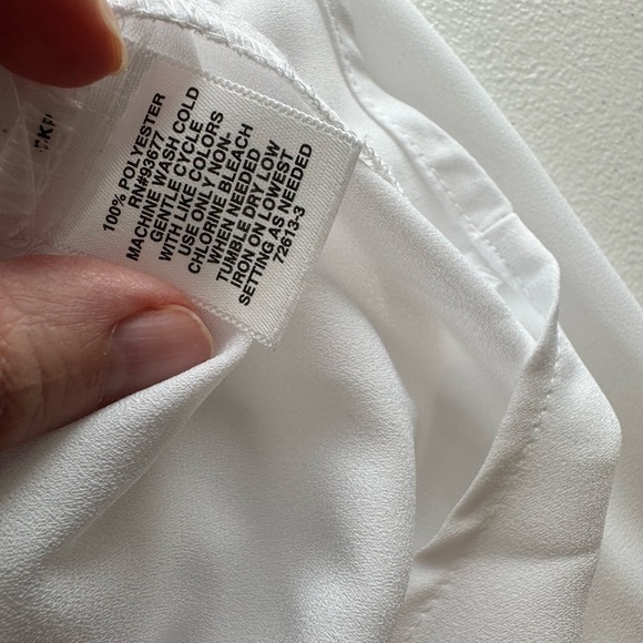 Liz Claiborne Button Down Blouse Petite Medium - Picture 4 of 7